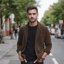 Brandon in Utica, blue eyes and 34 years old